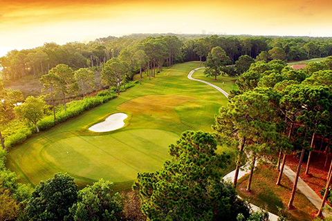 Free Golf at Emerald Bay in Destin Florida