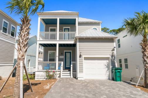 30A Beach House - The Charming Blue Haven