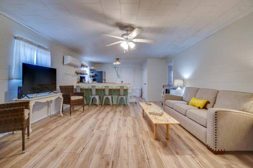 Beach House Rental - Dancing Dolphin - Panama City Beach